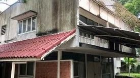 5 Bedroom House for sale in Khlong Tan Nuea, Bangkok