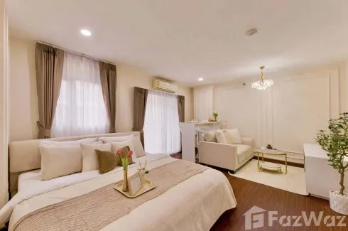1 Bedroom Condo for sale in The Escape Building B, Bang Chak, Bangkok near BTS Punnawithi