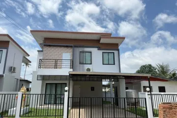 3 Bedroom House for rent in B-Home Sansai, San Sai Luang, Chiang Mai