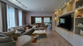 4 Bedroom House for sale in Tha Kham, Bangkok