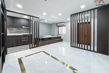 1 Bedroom Condo for sale in The Kris Ratchada 17, Din Daeng, Bangkok near MRT Sutthisan