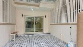 2 Bedroom Townhouse for sale in Baan Bua Thong, Bang Rak Phatthana, Nonthaburi near MRT Khlong Bang Phai