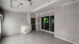 3 Bedroom House for sale in Baan Varapirom Lumlukka Klong 3, Lat Sawai, Pathum Thani