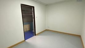 2 Bedroom Townhouse for sale in Khlong Phra Udom, Pathum Thani