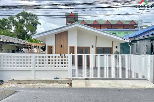 3 Bedroom Townhouse for sale in Bang Chan, Bangkok