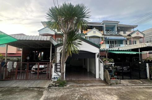 4 Bedroom House for sale in Bang Krathuek, Nakhon Pathom