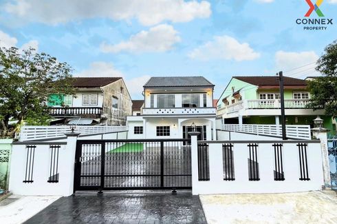 4 Bedroom House for sale in Bang Khae Nuea, Bangkok