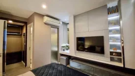 2 Bedroom Condo for sale in Yan Nawa, Bangkok