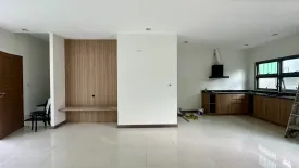 3 Bedroom Townhouse for sale in Nature House Property, Chalong, Phuket