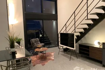 1 Bedroom Condo for rent in The Lofts Silom, Silom, Bangkok near BTS Surasak