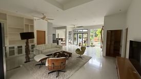 3 Bedroom Villa for sale in Choeng Thale, Phuket