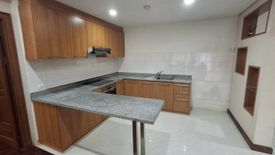 2 Bedroom Apartment for rent in Nagara Mansion, Lumpini, Bangkok near BTS Ploen Chit