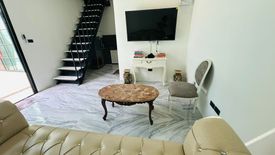 1 Bedroom House for rent in Talat Nuea, Phuket