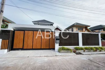 3 Bedroom House for sale in Nong Prue, Chonburi