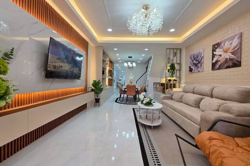 3 Bedroom Townhouse for sale in Bang Lamung, Chonburi