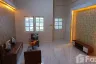 5 Bedroom Townhouse for sale in Bang Rak Noi, Nonthaburi near MRT Bang Rak Noi Tha It