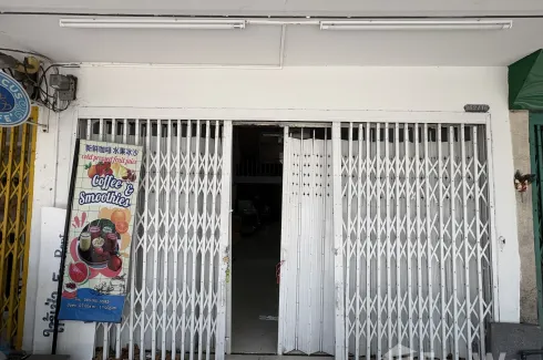 4 Bedroom Commercial for rent in Si Phraya, Bangkok near MRT Sam Yan