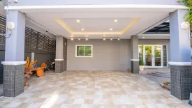 3 Bedroom House for sale in Taweesook - Narisa Village, Khlong Kum, Bangkok near MRT Khlong Ban Ma