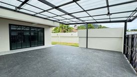 4 Bedroom House for sale in Moo Ban Rasada Ramluek, Ratsada, Phuket