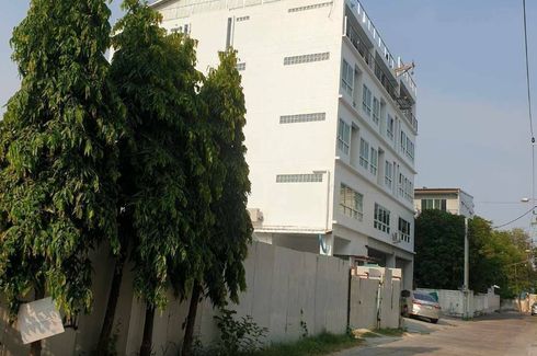 34 Bedroom Commercial for rent in Bang Chak, Bangkok near BTS Punnawithi