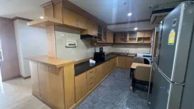 3 Bedroom Condo for rent in Silom Suite, Silom, Bangkok near BTS Chong Nonsi