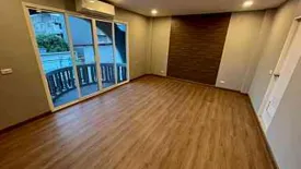 4 Bedroom Townhouse for rent in Chong Nonsi, Bangkok
