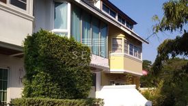 3 Bedroom Townhouse for Sale or Rent in Khlong Tan Nuea, Bangkok