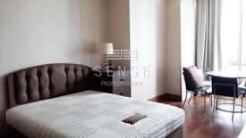 3 Bedroom Condo for rent in Thung Wat Don, Bangkok near BTS Saint Louis