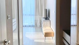 2 Bedroom Condo for rent in The Room Sukhumvit 21, Khlong Toei Nuea, Bangkok near MRT Sukhumvit