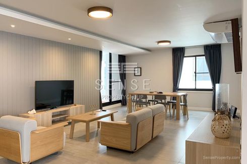 3 Bedroom Condo for rent in Lily House, Khlong Toei Nuea, Bangkok near BTS Asoke