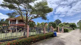 3 Bedroom Villa for sale in Phla, Rayong