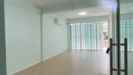 1 Bedroom Office for rent in Bang Chak, Bangkok near BTS Bang Chak