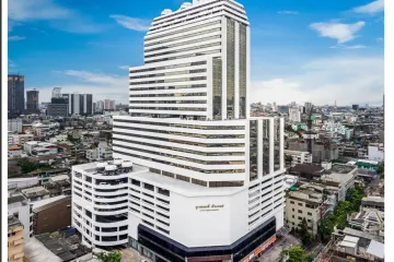 Office for rent in Jewellery Center Building, Si Phraya, Bangkok near MRT Sam Yan