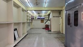 2 Bedroom Commercial for rent in Chakkrawat, Bangkok near MRT Sam Yot