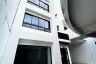7 Bedroom Townhouse for sale in Bang Chak, Bangkok near BTS Punnawithi