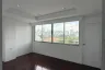 3 Bedroom Condo for rent in Raja Mansion, Khlong Tan Nuea, Bangkok