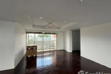 3 Bedroom Condo for rent in Raja Mansion, Khlong Tan Nuea, Bangkok