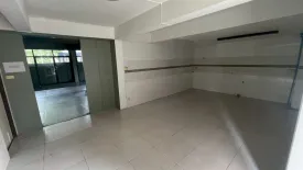 4 Bedroom Commercial for rent in Bang Sue, Bangkok near MRT Bang Son