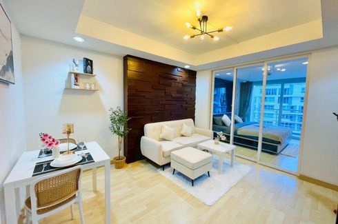 1 Bedroom Condo for sale in The Royal Place Condominium, Kathu, Phuket