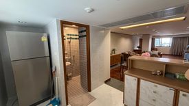 2 Bedroom Apartment for rent in United Tower, Khlong Tan Nuea, Bangkok near BTS Thong Lo