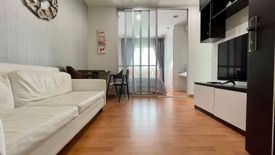 Condo for rent in Pak Khlong Phasi Charoen, Bangkok near MRT Bang Wa