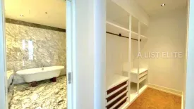 2 Bedroom Condo for sale in The Ritz - Carlton Residences at MahaNakhon, Silom, Bangkok near BTS Chong Nonsi