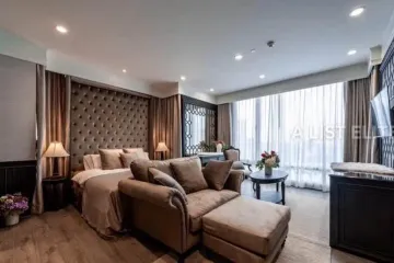 3 Bedroom Condo for rent in The Park Chidlom, Lumpini, Bangkok near BTS Chit Lom
