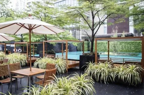 3 Bedroom Condo for sale in The Emporio Place, Khlong Tan, Bangkok near BTS Phrom Phong