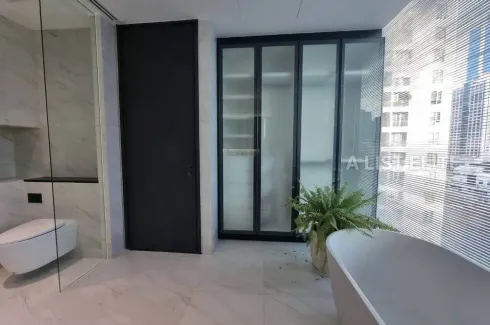 2 Bedroom Condo for rent in Tait Sathorn 12, Silom, Bangkok near BTS Saint Louis