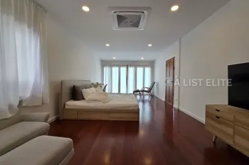 2 Bedroom House for rent in Lat Phrao, Bangkok
