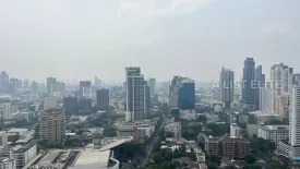 2 Bedroom Condo for rent in Rhythm Ekkamai Estate, Khlong Tan Nuea, Bangkok near BTS Ekkamai