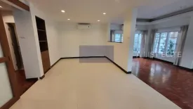 3 Bedroom House for rent in Phra Khanong, Bangkok near BTS Phra Khanong