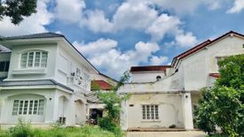 8 Bedroom House for sale in Ladawan Village Pinklao, Sala Thammasop, Bangkok