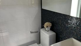 2 Bedroom Condo for sale in The Room Sathorn - TanonPun, Silom, Bangkok near BTS Surasak